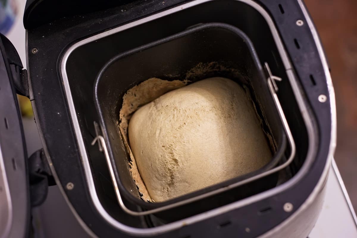 Bread Machine vs Oven - breadandbuzz.com