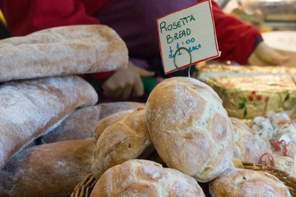 Rosetta bread